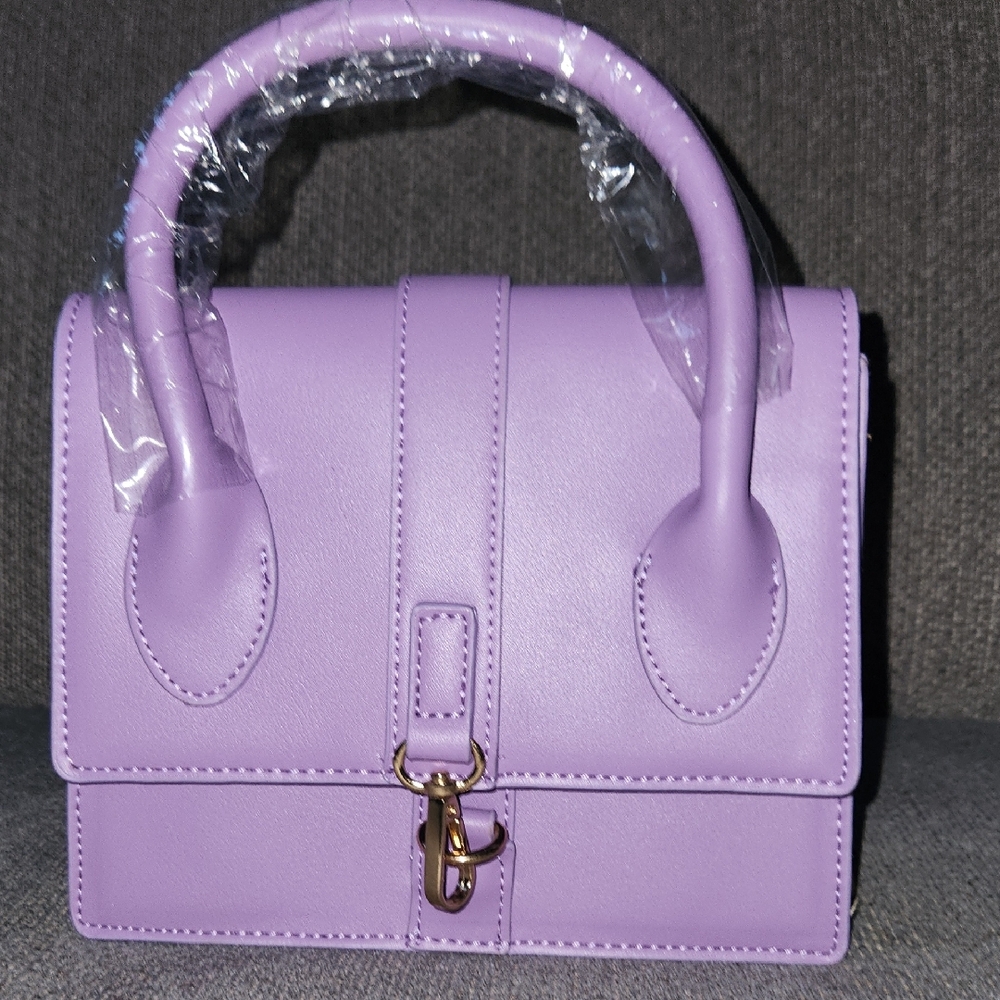 NWT Elegant Lavender Handbag